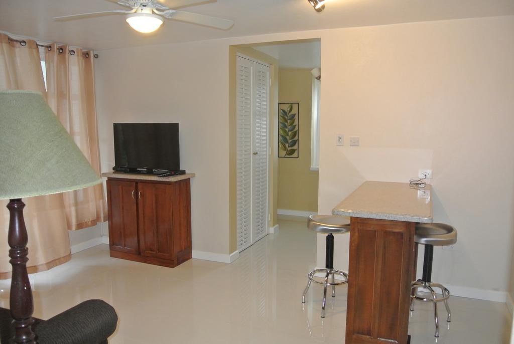 Beach One Bedroom Suite 13 奥乔里奥斯 客房 照片